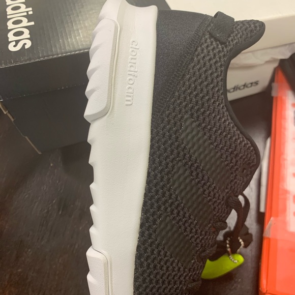 Adidas Racer - Picture 3 of 6